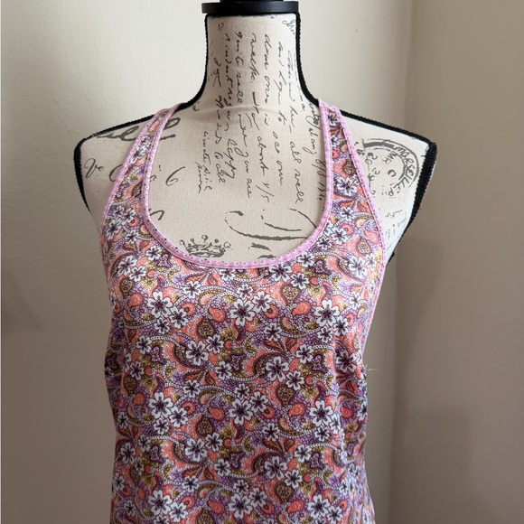 Victoria's Secret Pink Floral Top - Picture 2 of 5